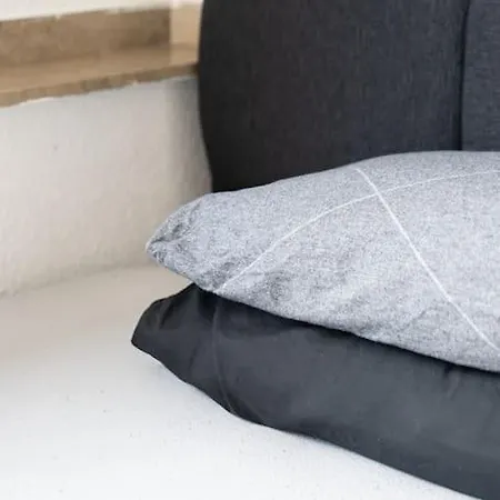 Apartment Cozy Loft With Mercatorstasse Wiev Wi-fi - Smarttv