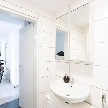 Cozy Loft With Mercatorstasse Wiev Wi-fi - Smarttv