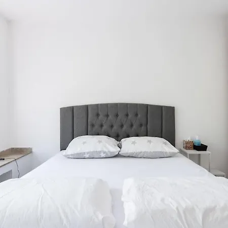 Apartment Cozy Loft With Mercatorstasse Wiev Wi-fi - Smarttv Duisburg